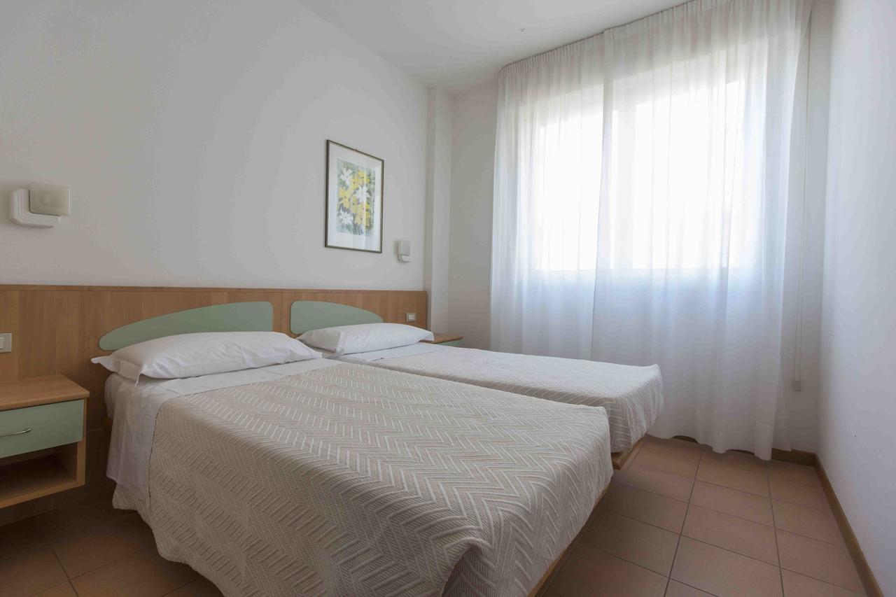 Ihr Residence Hotel Le Terrazze Гроттамаре Экстерьер фото